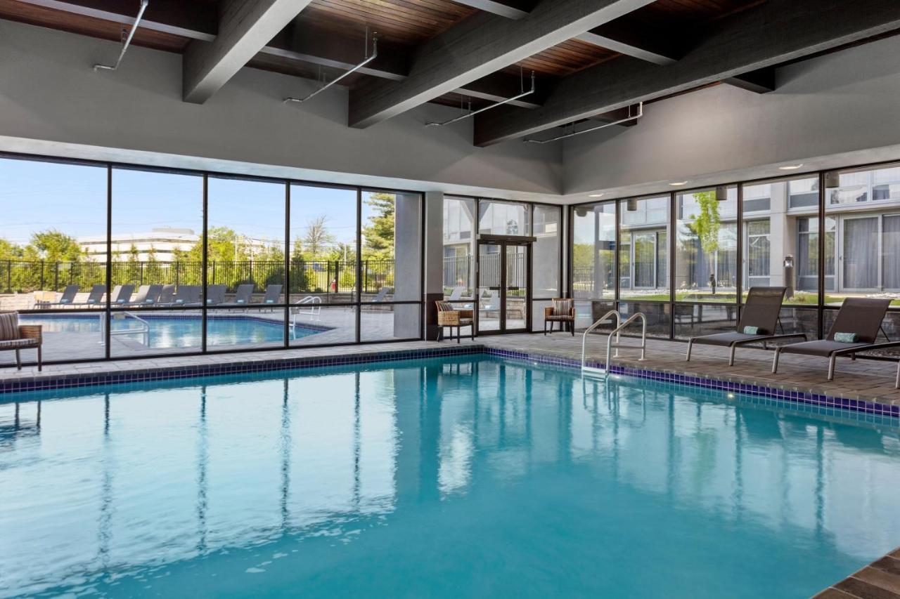 Delta Hotels By Marriott Somerset Exterior photo