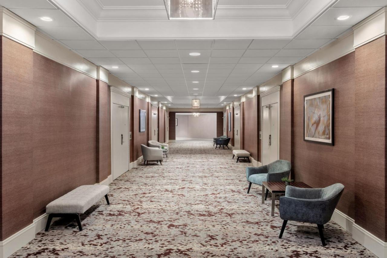 Delta Hotels By Marriott Somerset Exterior photo